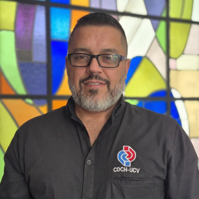 Prof. Carlos A. Saavedra A.
