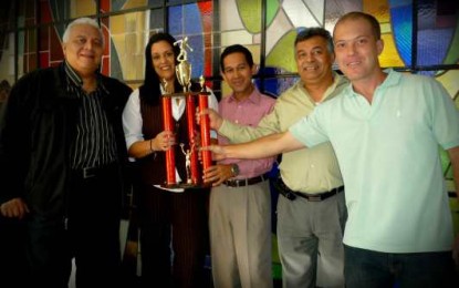 CDCH campeón de bowling del Torneo Interempresarial de Novatos